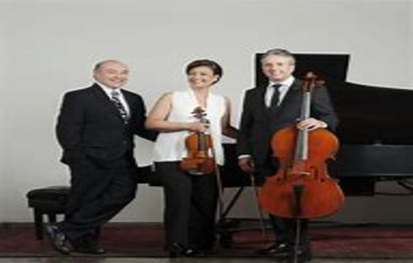 MOBILE CHAMBER OF MUSIC GRYPHON TRIO