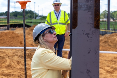 Beam Signing Gallery Image 1