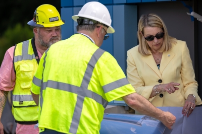 Beam Signing Gallery Image 10