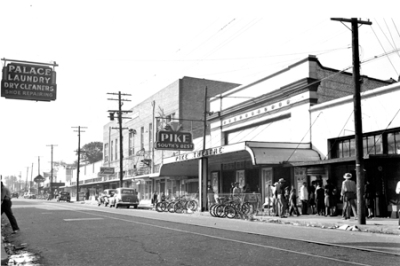 historical Davis Avenue